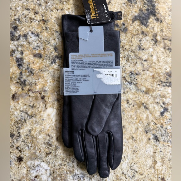 Isotoner Black Leather Gloves - Picture 3 of 3